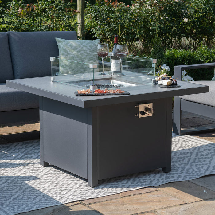 Bringing the Outdoors In: Natural Textures for the Colder Months