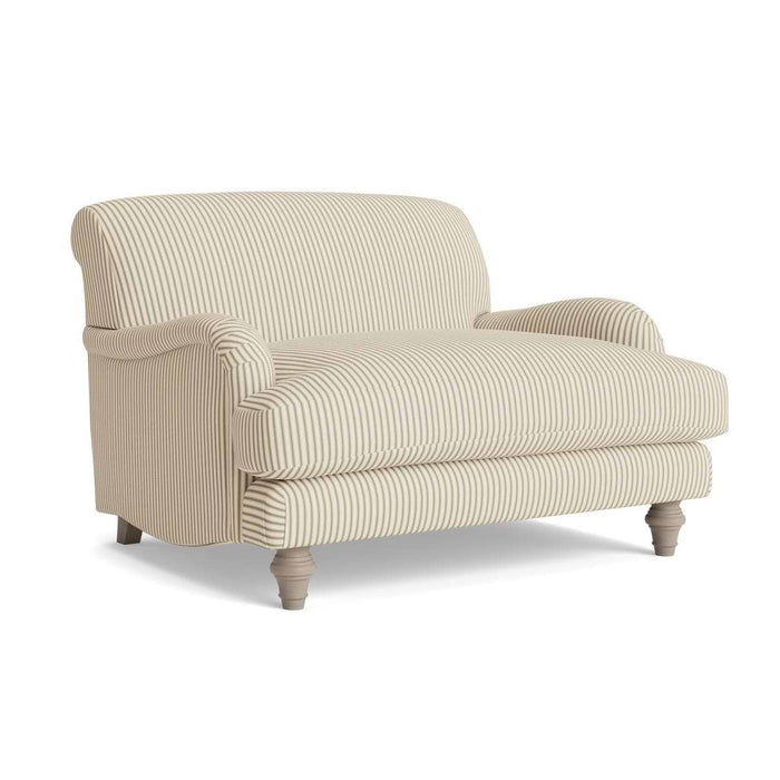 Reine Loveseat