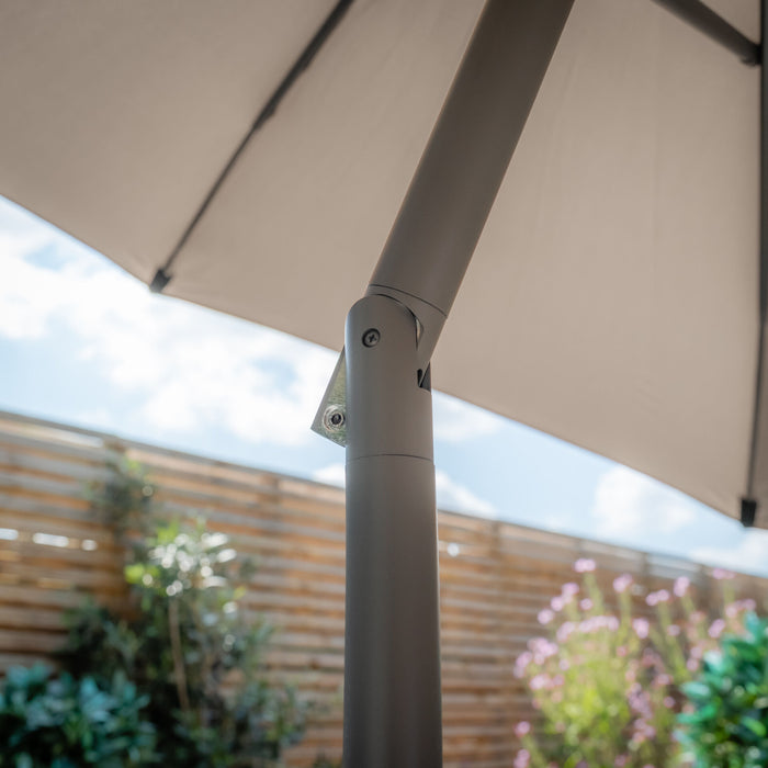 Capri 27m Round Parasol