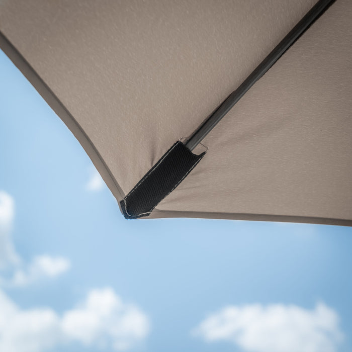 Capri 27m Round Parasol