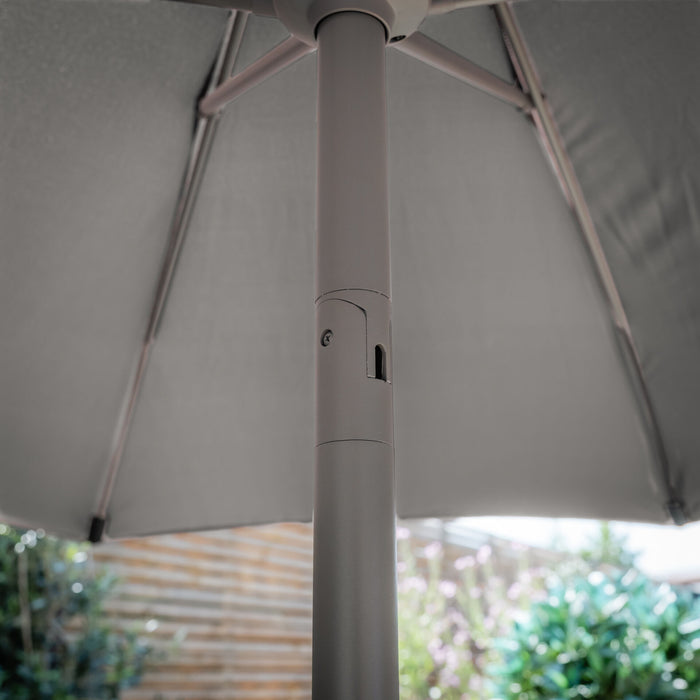 Capri 30m Round Parasol