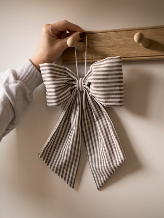 Black and Grey Stripe Hanging Bow