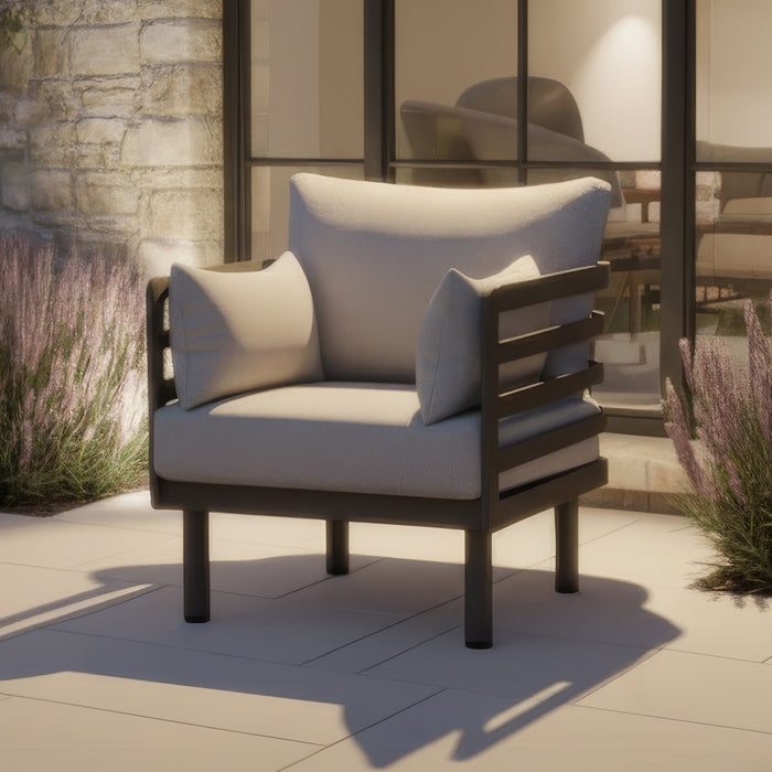 Metro Aluminium Garden Armchair - CafÃ© Almond