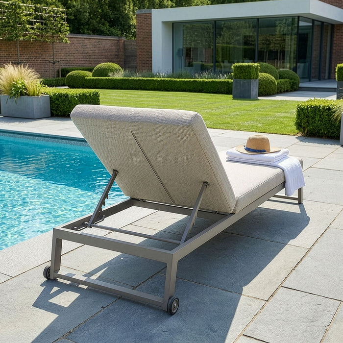 Outdoor Fabric Allure Sunlounger