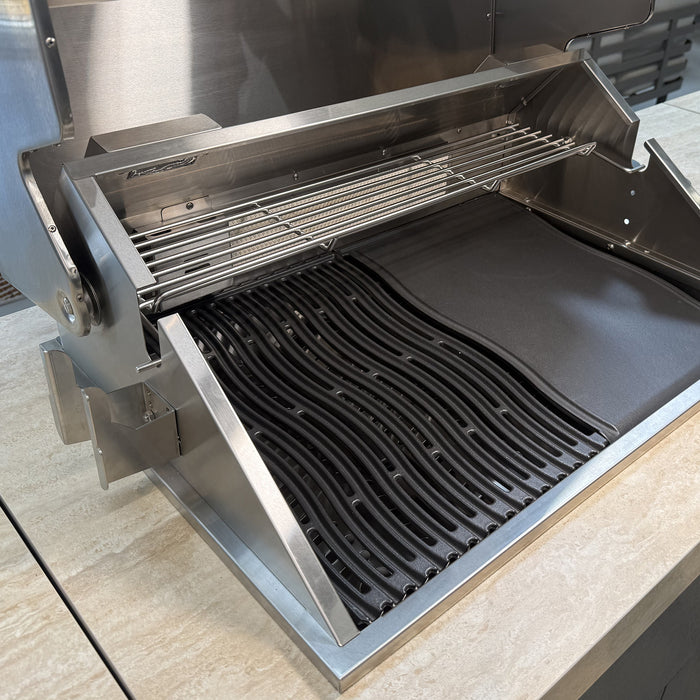 Monarch Linear Outdoor Kitchen with 4 Burner Gas Grill, Sink and Single Fridge
