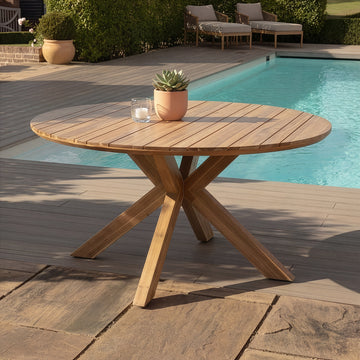 Porto Acacia Wood 4-6 Seat Round Dining Table