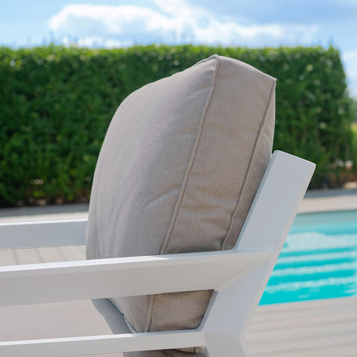 New York Pair of Aluminium Armchairs - White
