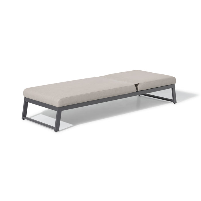 Outdoor Fabric Allure Sunlounger