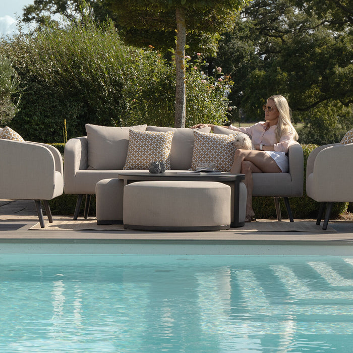 Round Coffee Table with 3 Footstools