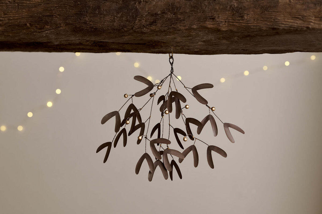 Avni Mistletoe Antique Brass