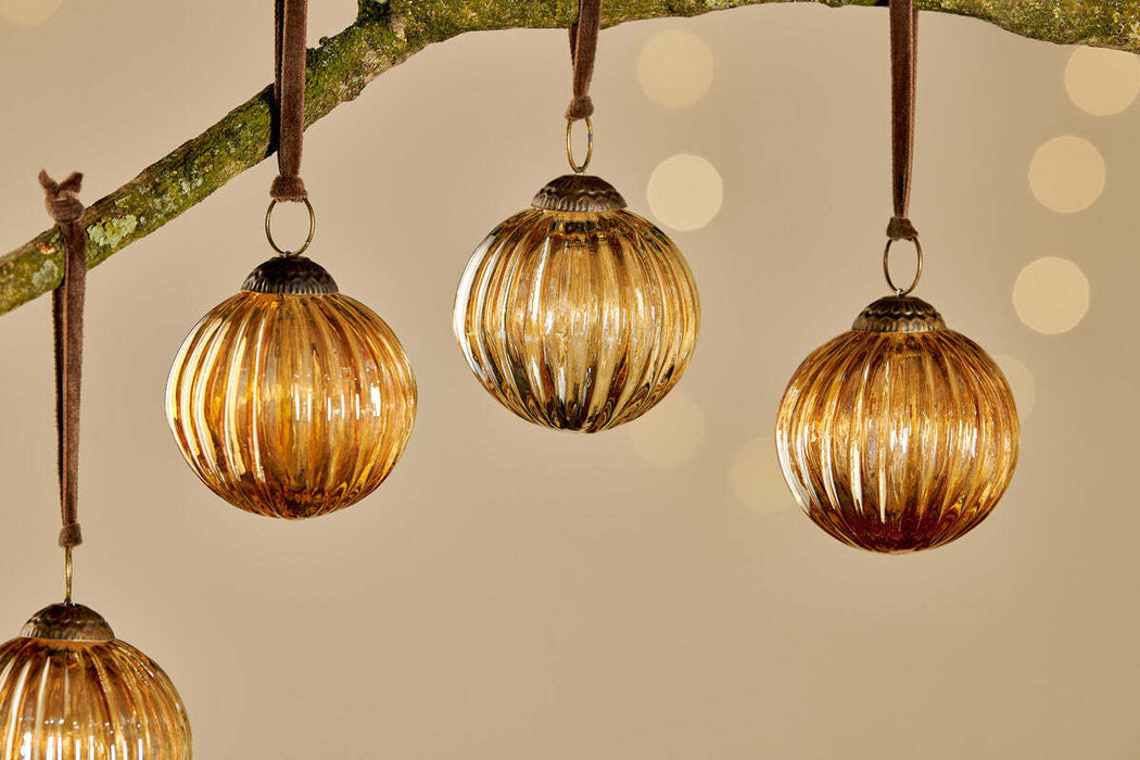 Betini Baubles Gold Set Of 4