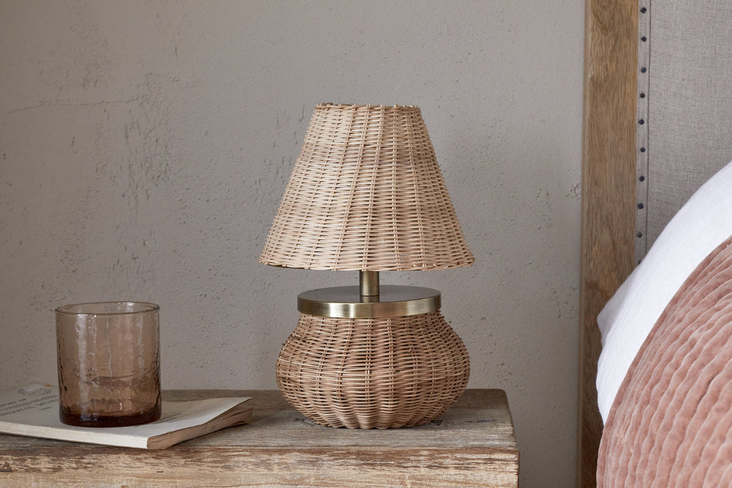 Cija Rattan Table Lamp Natural