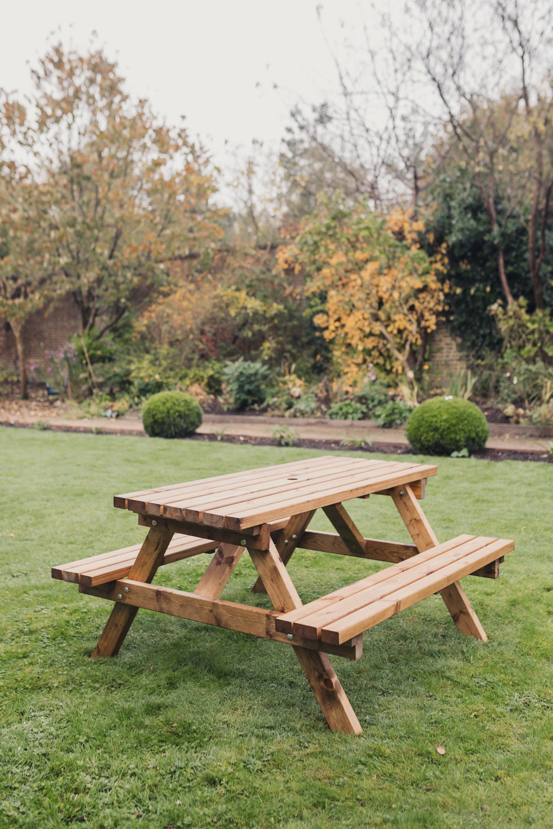 The Valley Deluxe 150cm Picnic Table Garden Dining Set (Seats 6)
