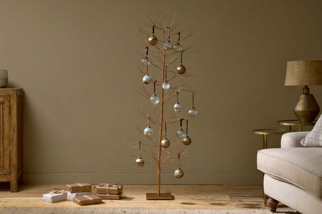 Charida Base Wire Tree Brass Extra Large