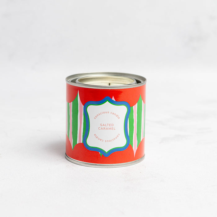 Eccentric Scallop Conscious Candle