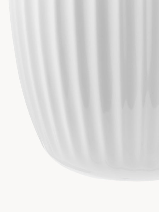 Handmade Porcelain Vase Hammersh i H 20 cm
