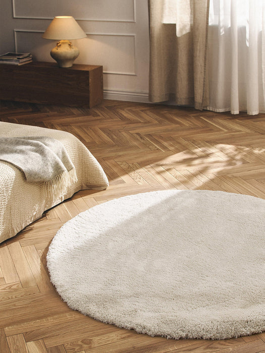Leighton Round Fluffy High-Pile Rug