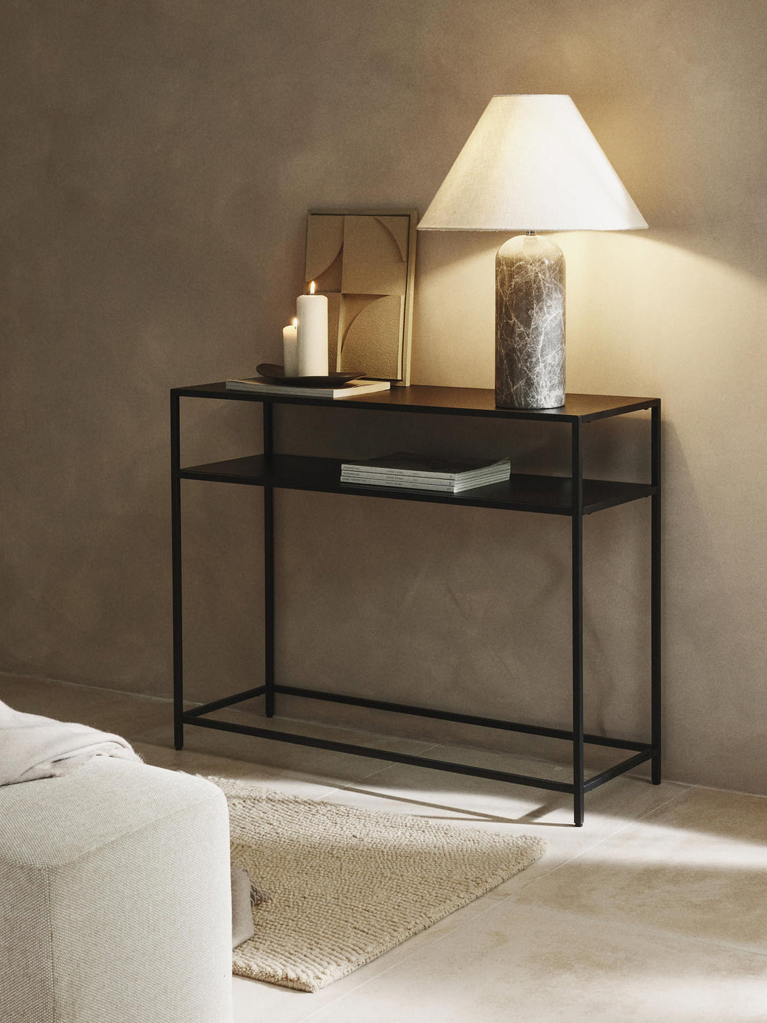 Neptun Metal Console