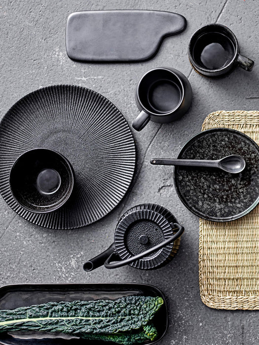 Grooved Breakfast Plates Neri Set of 2