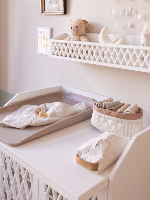 Changing Table Harlequin