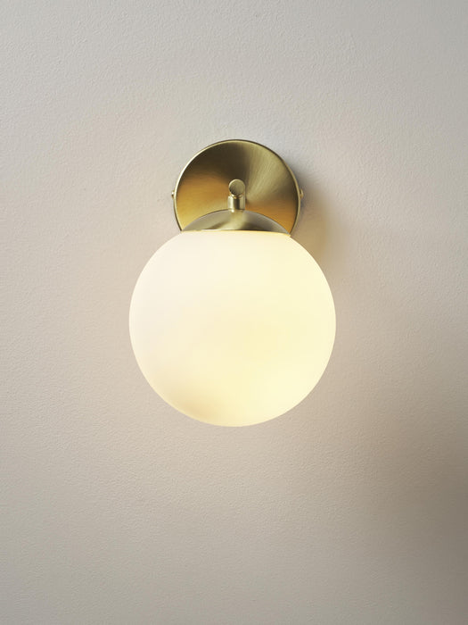 Opal Glass Wall Lamp Atlanta