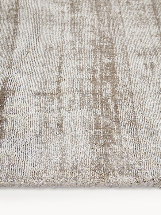 Jane Hand-Woven Viscose Runner