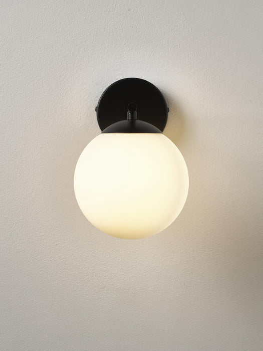 Opal Glass Wall Lamp Atlanta