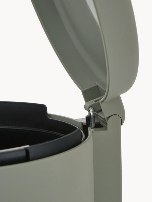 Ume Bathroom Bin with Pedal Function