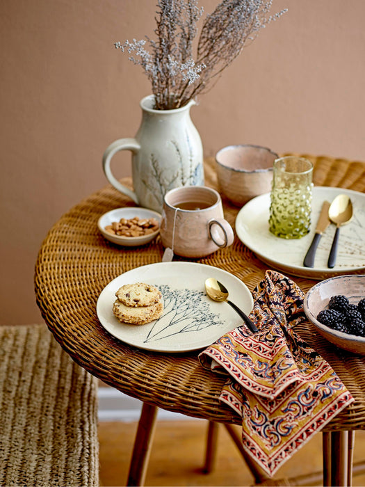 Handmade Serving Plate Bea with Grass Motif