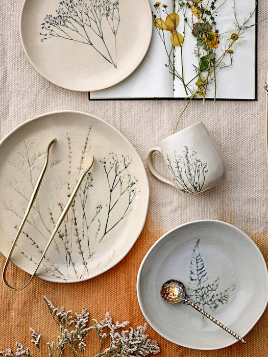 Handmade Breakfast Plate Bea with Grass Motif