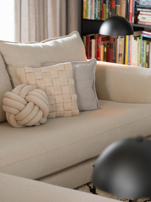 Twist Knot Cushion