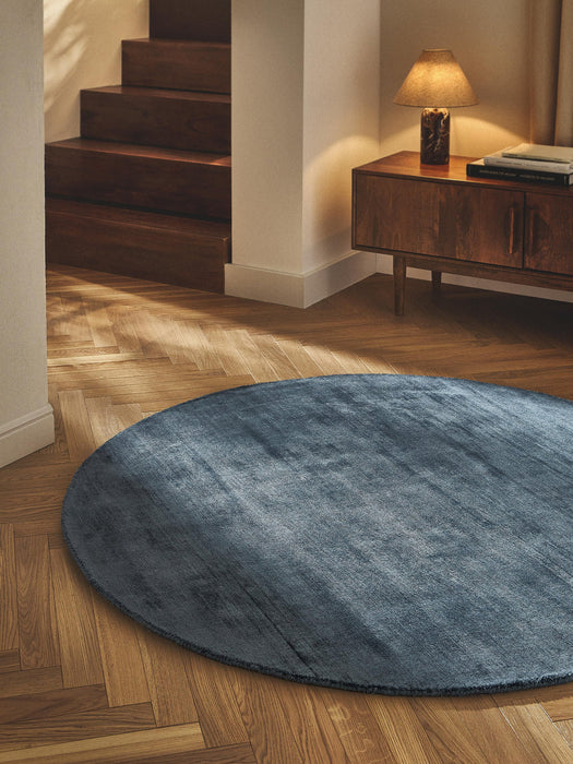 Jane Round Hand-Woven Viscose Rug