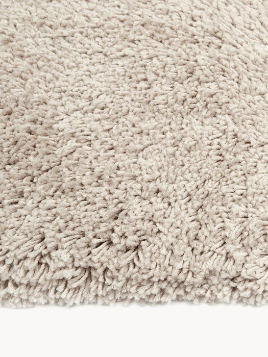 Dreamy Fluffy High-Pile Runner with Fringes