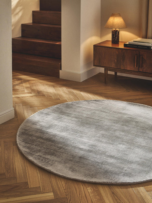 Jane Round Hand-Woven Viscose Rug