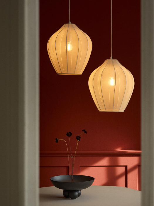Beau Mesh Pendant Light