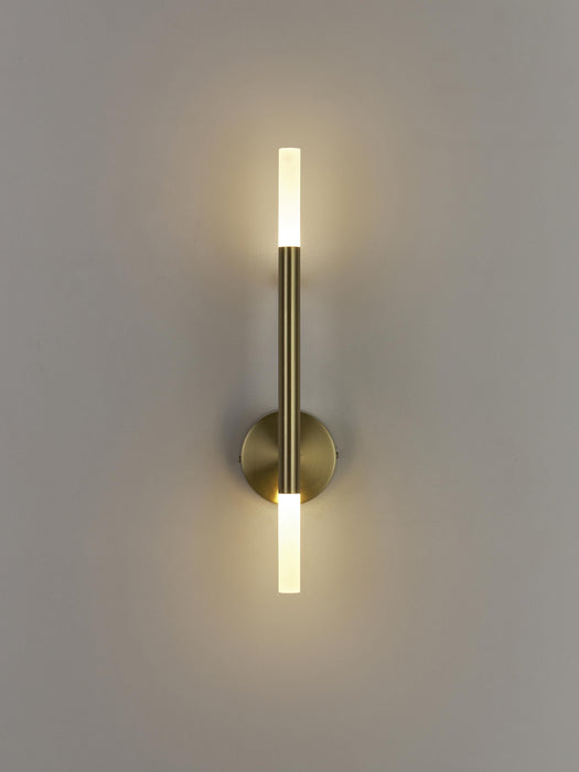 Large LED Wall Lamp Gratia
