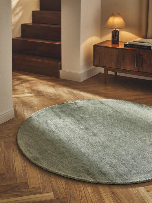 Jane Round Hand-Woven Viscose Rug