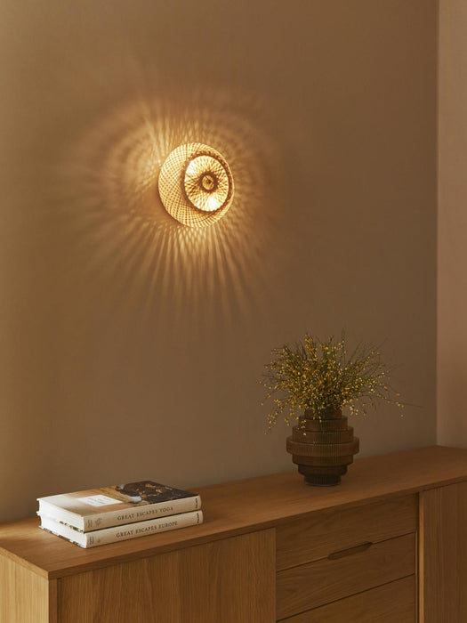 Evelyn Natural Bamboo Design Wall Lamp