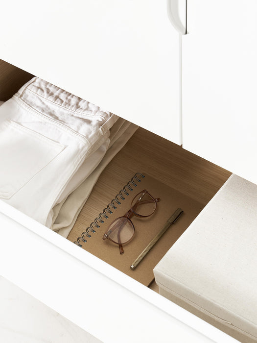 Small Wardrobe Cassy 2-doors