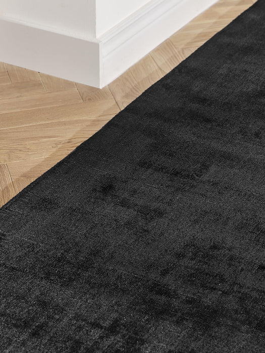 Jane Hand-Woven Viscose Runner