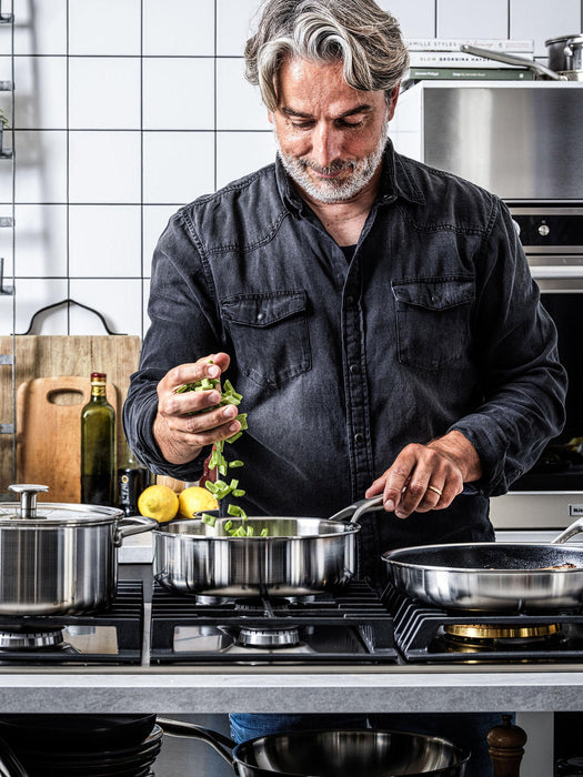 Braising Pan KitchenAid with Glass Lid