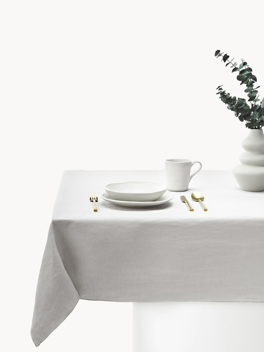 Linen Tablecloth Kennedy with Decorative Edging