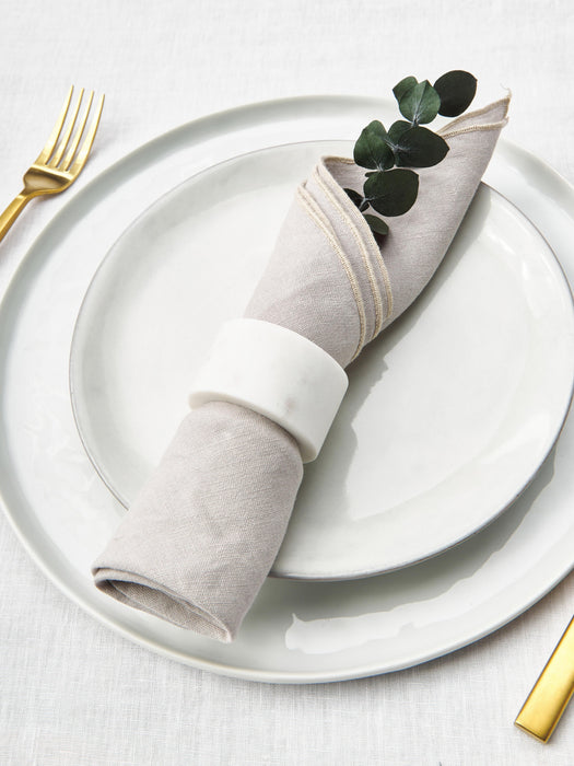 Linen Napkins Kennedy with Decorative Edging Set of 4