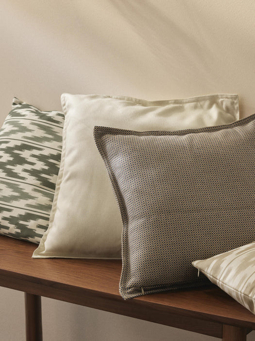 Outdoor Cushion Cover Maillot with Ikat Pattern