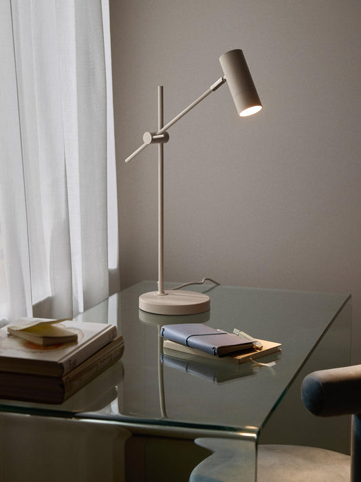Cassandra Desk Lamp
