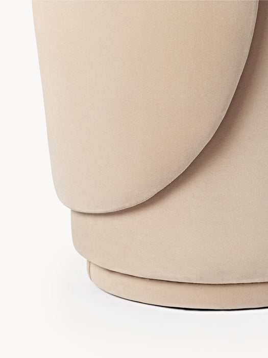 Upholstered Velvet Chair Zeyno