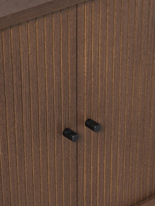 Sideboard Calary with Fluted Front