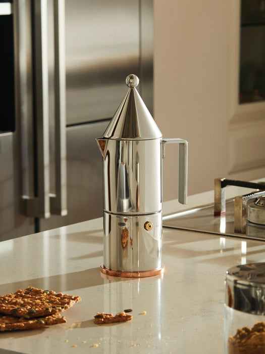 La Conica Coffee Maker for Three Cups