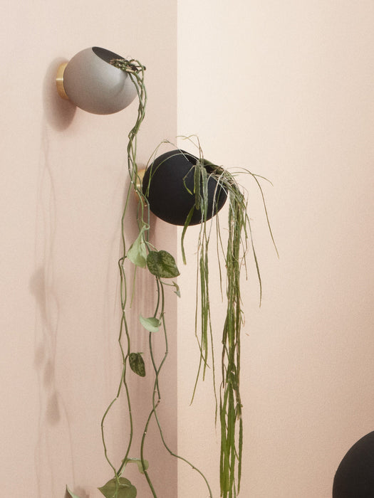 Globe Metal Wall Cover Pot