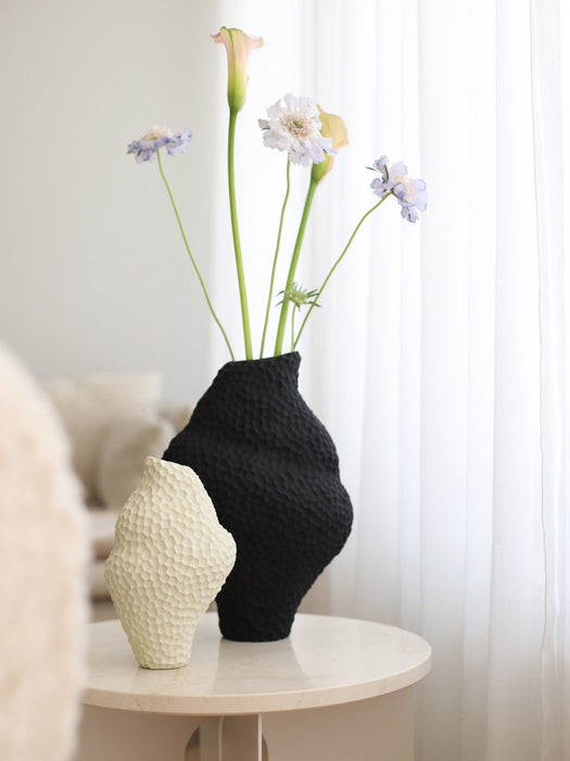 Organic Shape Vase Isla H 32 cm